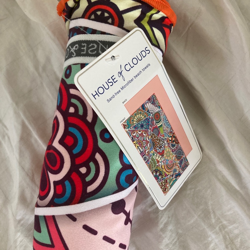 Sand-free beach towel- bohemian design -house of clouds NWT